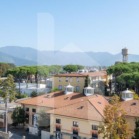 Homiday - Il Giardino --1 Min Ospedale Cisanello--Aeroporto Free Parking-- Bed & Breakfast Пиза Екстериор снимка